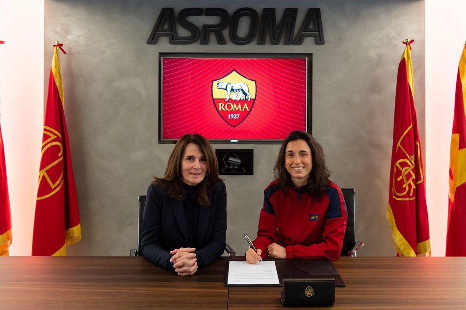 Lucia Di Guglielmo pens new deal! AS Roma