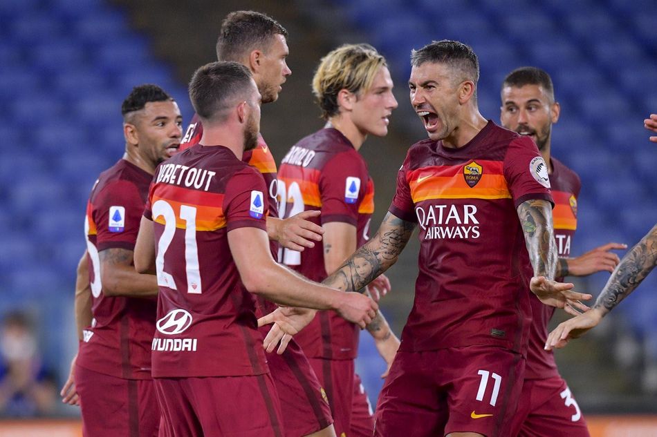 Gallery: 25 of the best photos from an exciting win - AS Roma