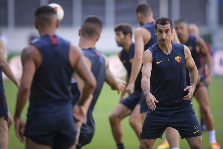 Gallery: Pre-match training in Duisburg - AS Roma