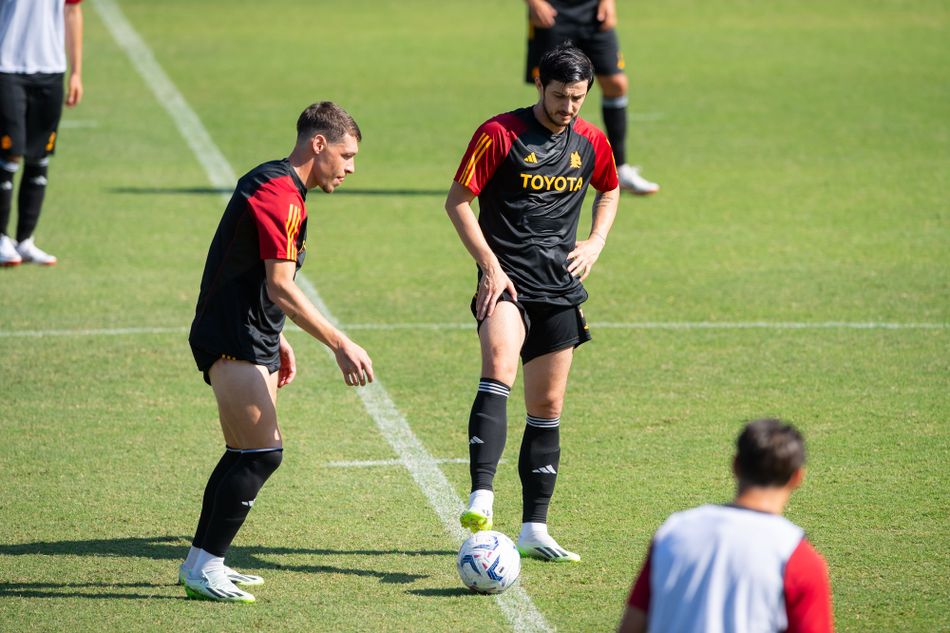 Time To Ramp Up Intensity Gallery: Giallorossi ramp up intensity in training - AS Roma