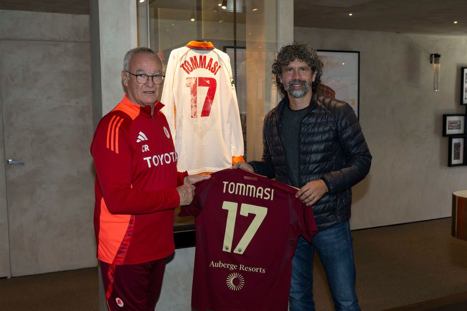 La gallery della visita di Tommasi a Trigoria - AS Roma