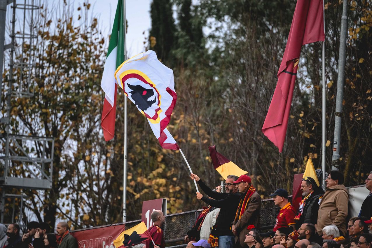 As Roma Gallery Image - Derby Women