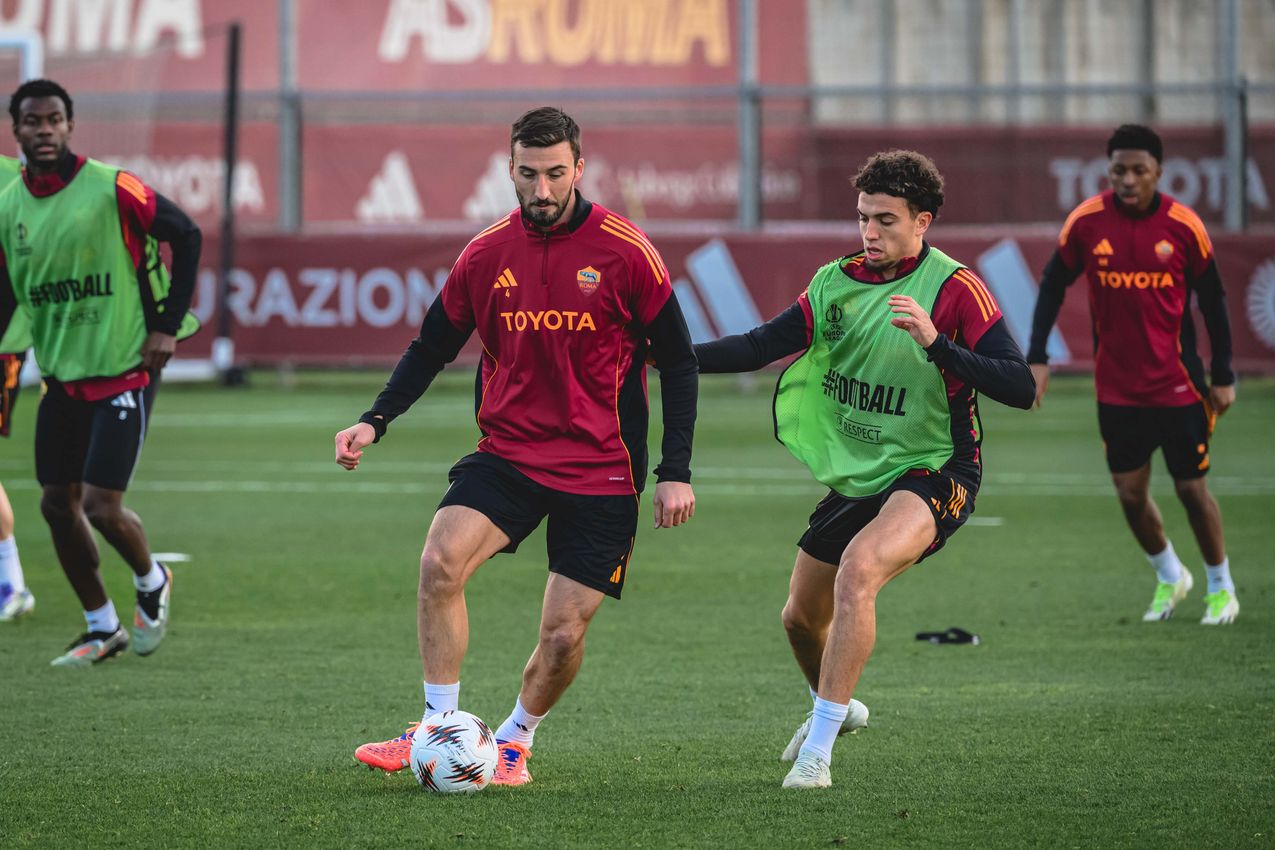 As Roma Gallery Image - Allenamento 26/11