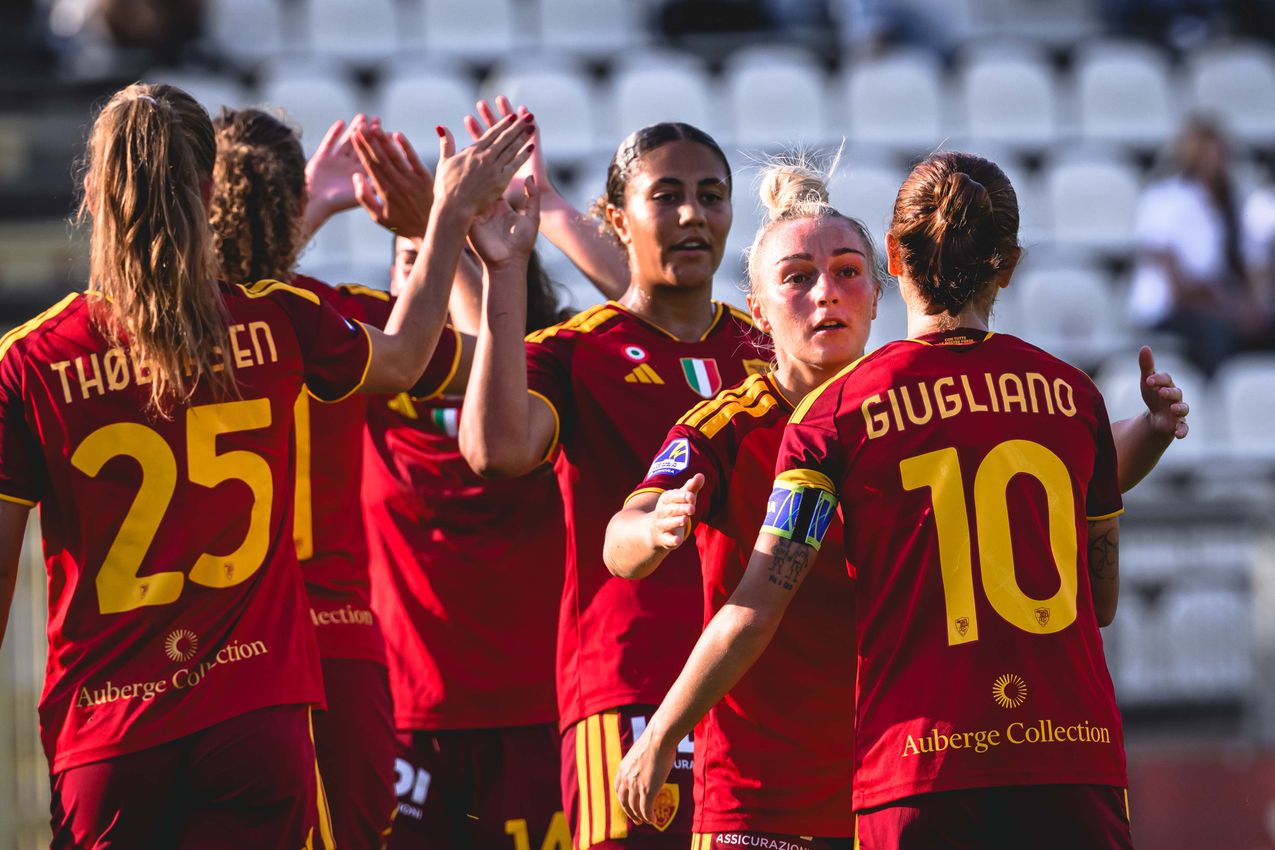 As Roma Gallery Image - Femminile