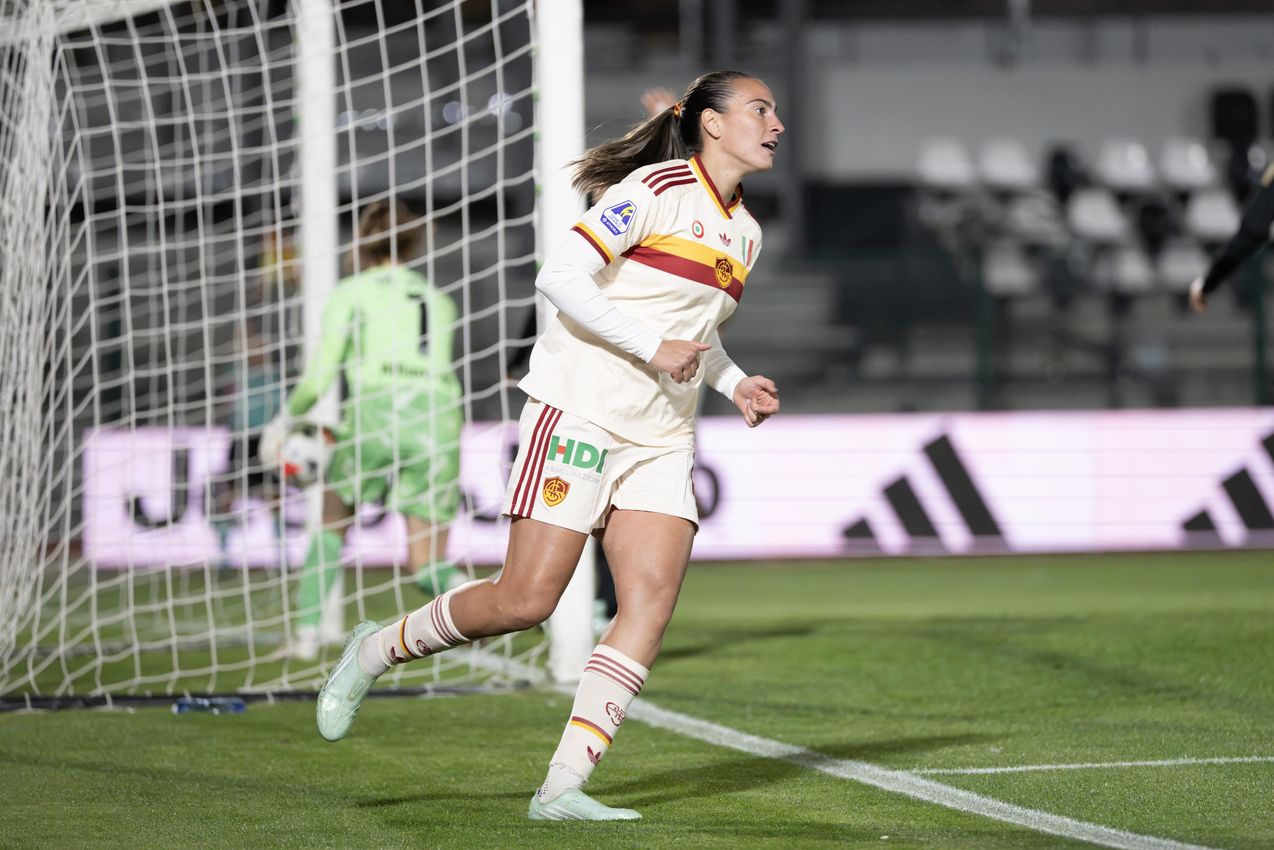 BIELLA, ITALY - OCTOBER 24: Of AS Roma Women during the Serie A Women match between Juventus FC and AS Roma at tadio La Marmora-Pozzo on October 24, 2026 in Biella, Italy. (Photo by Diego Puletto - AS Roma/AS Roma via Getty Images)
