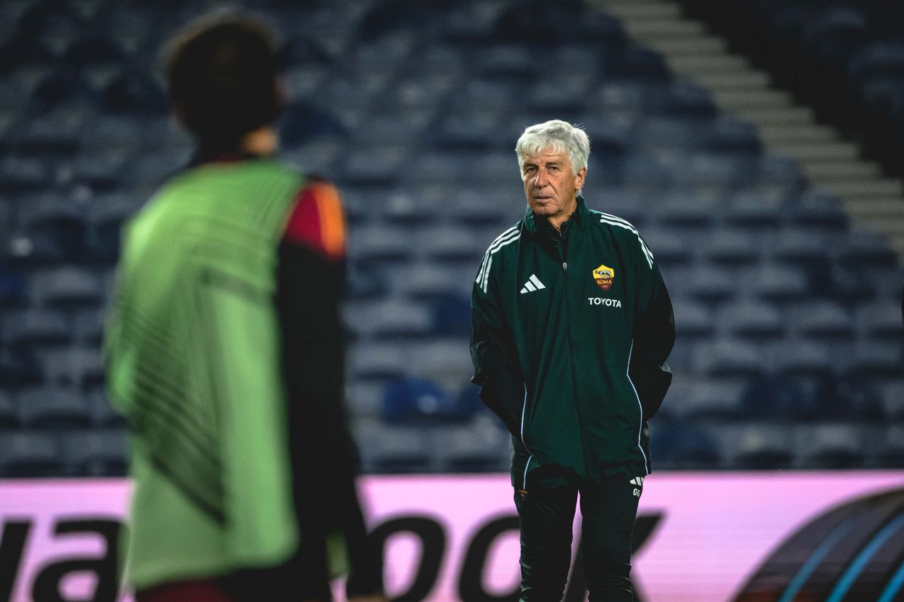 As Roma Gallery Image - Allenamento Glasgow 05/11