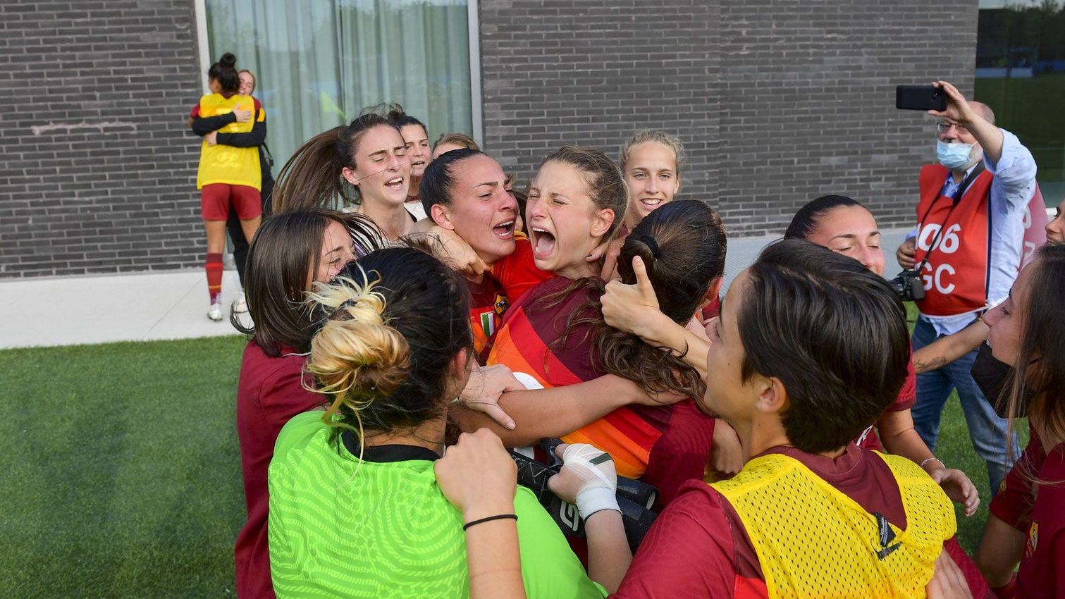 As Roma Gallery Image - Gallery: la festa Scudetto della nostra Primavera!