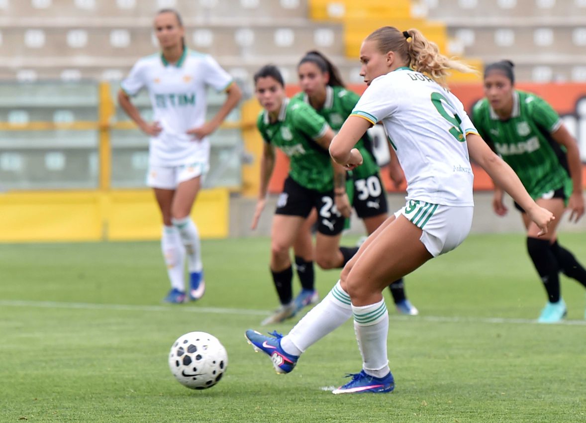 As Roma Gallery Image - Femminile
