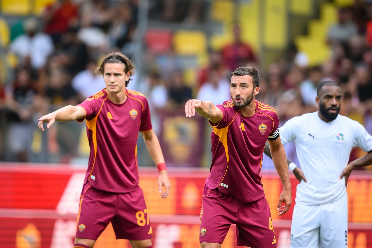 As Roma Gallery Image - Gallery Roma-Neom