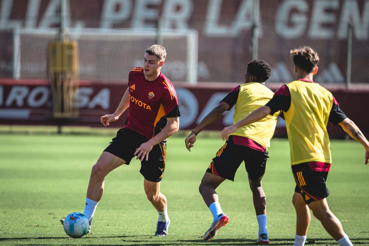 As Roma Gallery Image - Allenamento 27/10