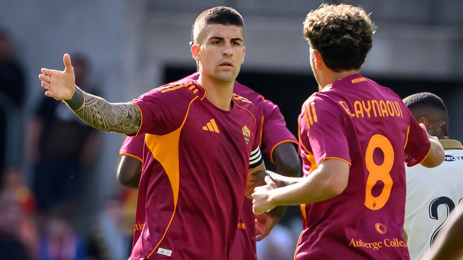 As Roma Gallery Image - Lens