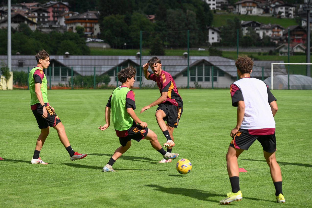 As Roma Gallery Image - Ultima gallery Primavera a Pinzolo 