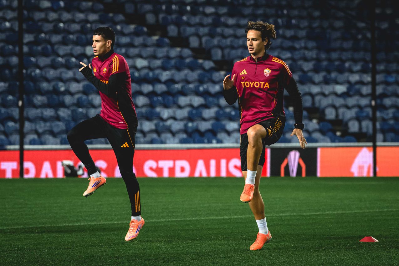 As Roma Gallery Image - Allenamento Glasgow 05/11