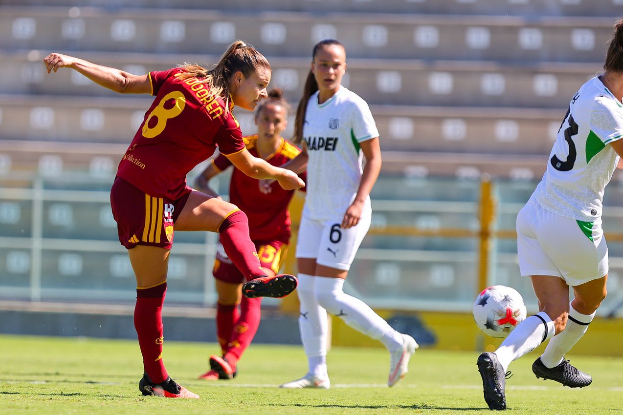 As Roma Gallery Image - Femminile