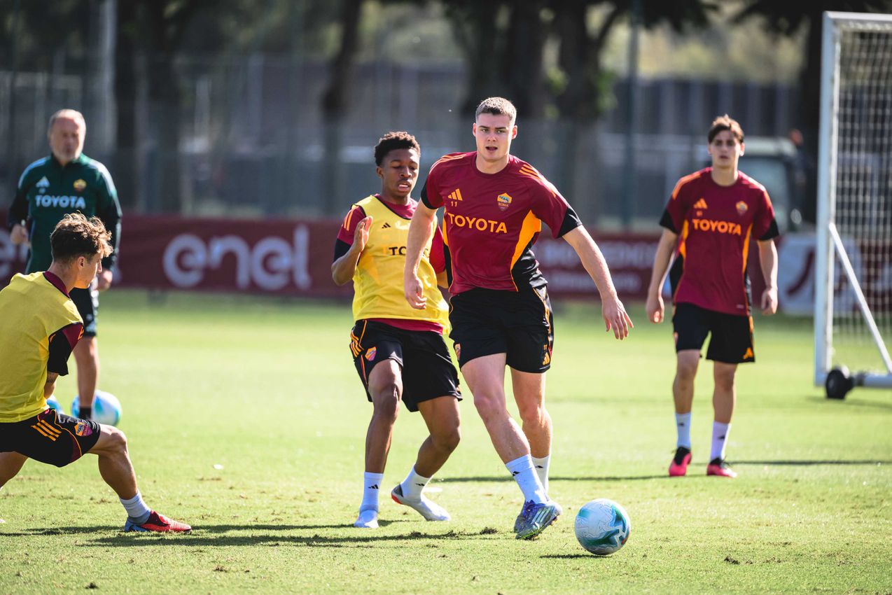 As Roma Gallery Image - Allenamento 27/10
