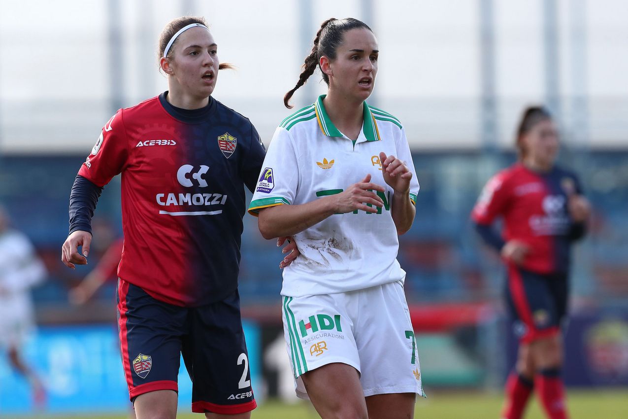 LUMEZZANE, ITALY - DECEMBER 21: Evelyne Viens of AS Roma looks o during the Coppa Italia Women match between FC Lumezzane Women and AS Roma Women at Stadio Tullio Saleri on December 21, 2025 in Lumezzane, Italy. (Photo by AS Roma/AS Roma via Getty Images)