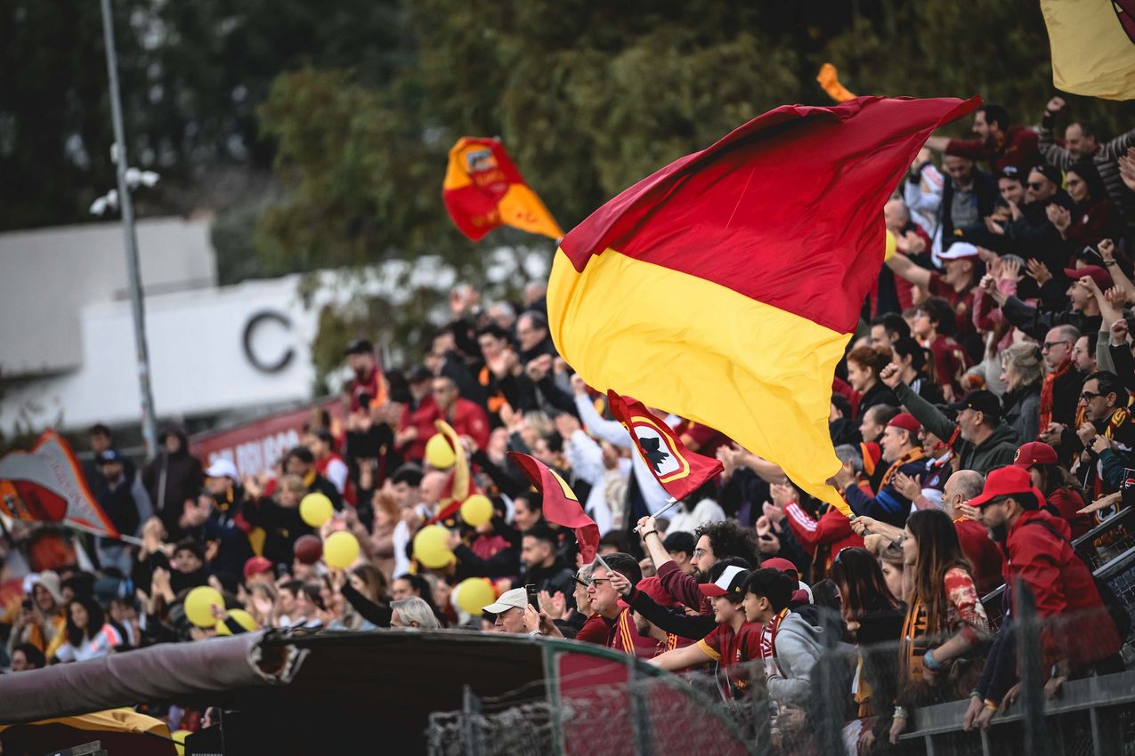 As Roma Gallery Image - Derby Women