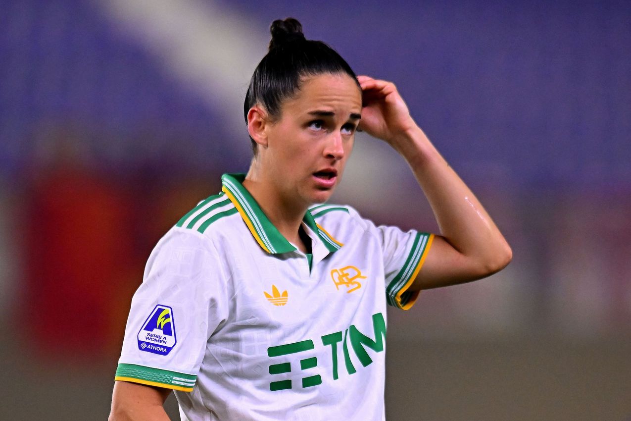 FLORENCE, ITALY - NOVEMBER 07: Evelyne Viens of AS Roma during the Serie A Women match between ACF Fiorentina and AS Roma at Viola Park on November 07, 2025 in Florence, Italy. (Photo by AS Roma/AS Roma via Getty Images)