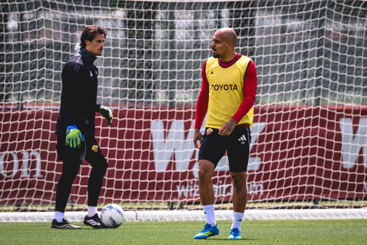As Roma Gallery Image - Gallery: allenamento venerdì 14