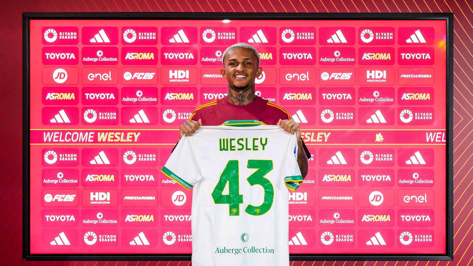 As Roma Gallery Image - Wesley