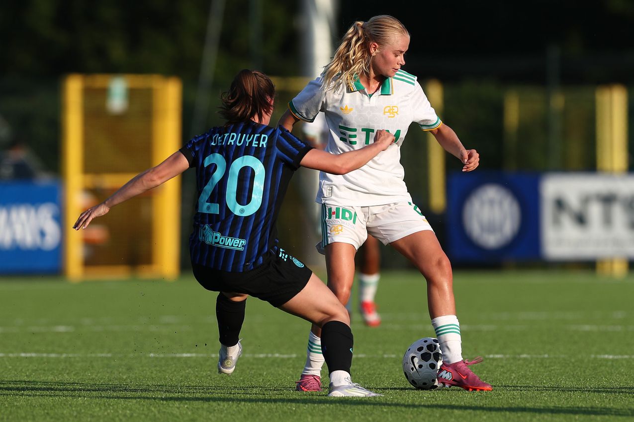 MILAN, ITALY - AUGUST 10:  during the Pre-season Friendly match between FC Internazionale Women and AS Roma Women at Centro Sportivo Interello Giacinto Facchetti on August 10, 2025 in Milan, Italy. (Photo by AS Roma/AS Roma via Getty Images)