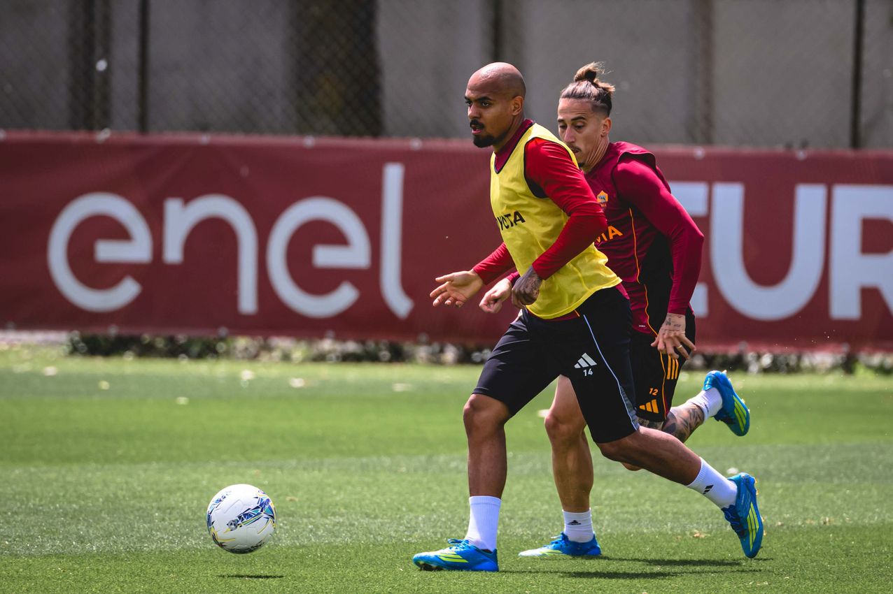 As Roma Gallery Image - Gallery: allenamento venerdì 14