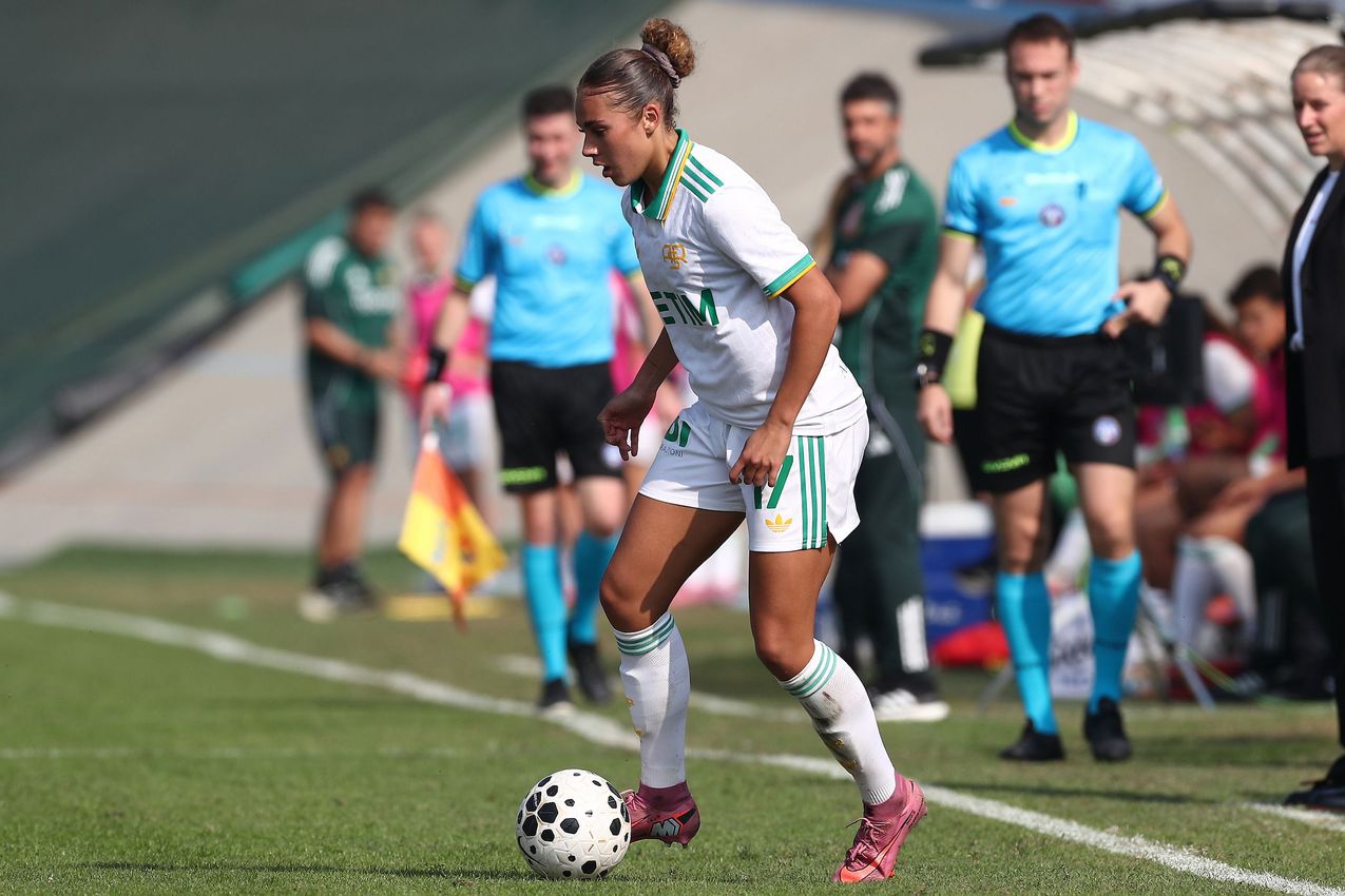 FIORENZUOLA D'ARDA, ITALY - OCTOBER 12: Alayah Pilgrim of AS Roma looks on during Serie A Women match AC Milan and AS Roma at Velodromo Attilio Pavesi on October 12, 2025 in Fiorenzuola d'Arda, Italy. (Photo by AS Roma/AS Roma via Getty Images)