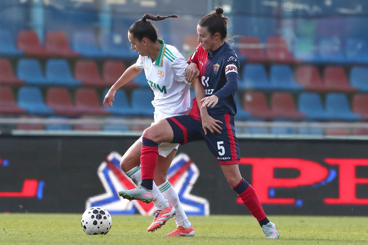 LUMEZZANE, ITALY - DECEMBER 21: Evelyne Viens of AS Roma in action during the Coppa Italia Women match between FC Lumezzane Women and AS Roma Women at Stadio Tullio Saleri on December 21, 2025 in Lumezzane, Italy. (Photo by AS Roma/AS Roma via Getty Images)