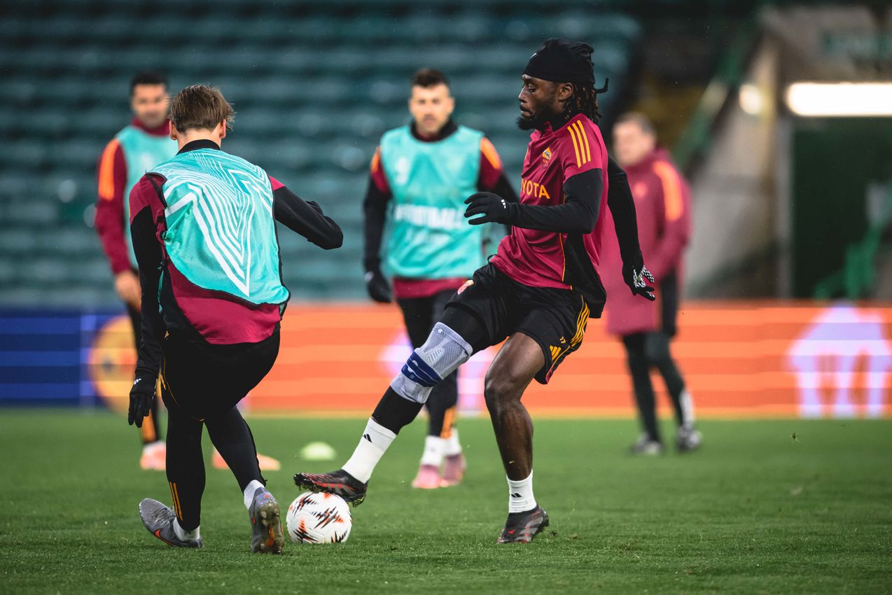 As Roma Gallery Image - Rifinitura: Celtic-Roma