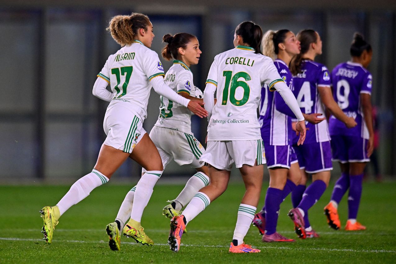 FLORENCE, ITALY - NOVEMBER 07: during the Serie A Women match between ACF Fiorentina and AS Roma at Viola Park on November 07, 2025 in Florence, Italy. (Photo by AS Roma/AS Roma via Getty Images)
