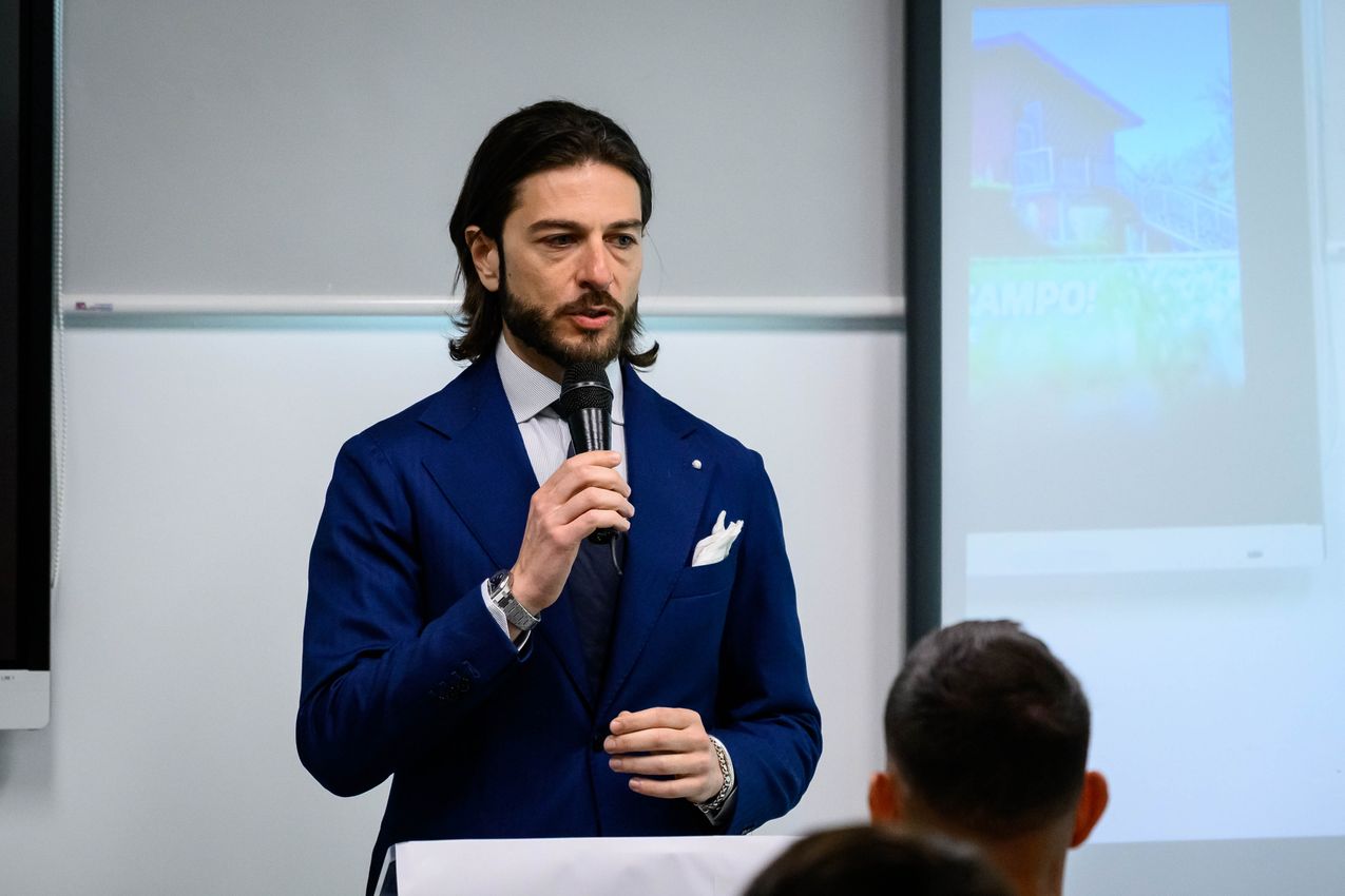 As Roma Gallery Image - Scuola in campo