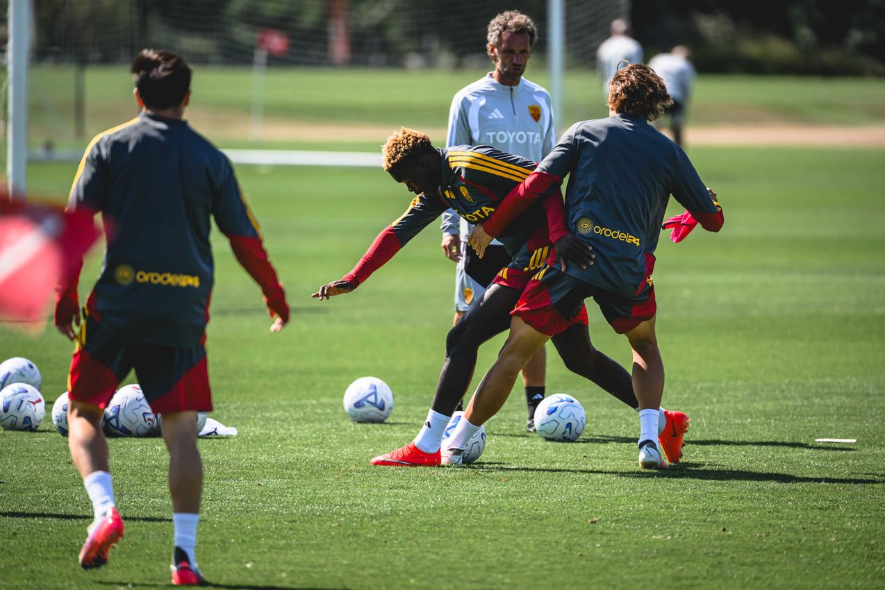 As Roma Gallery Image - All
