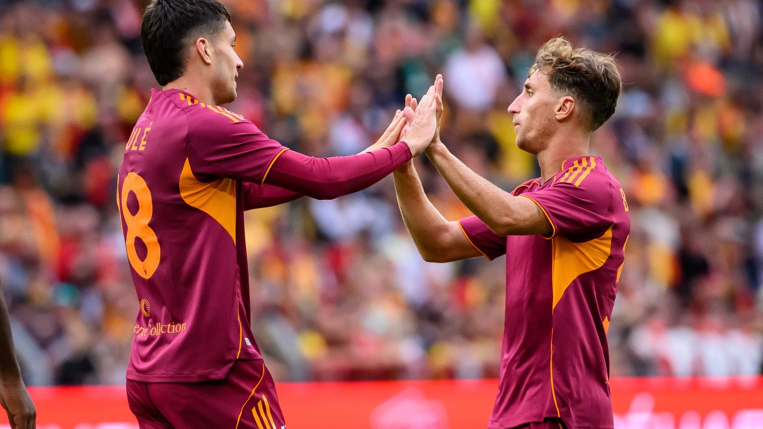 As Roma Gallery Image - Lens