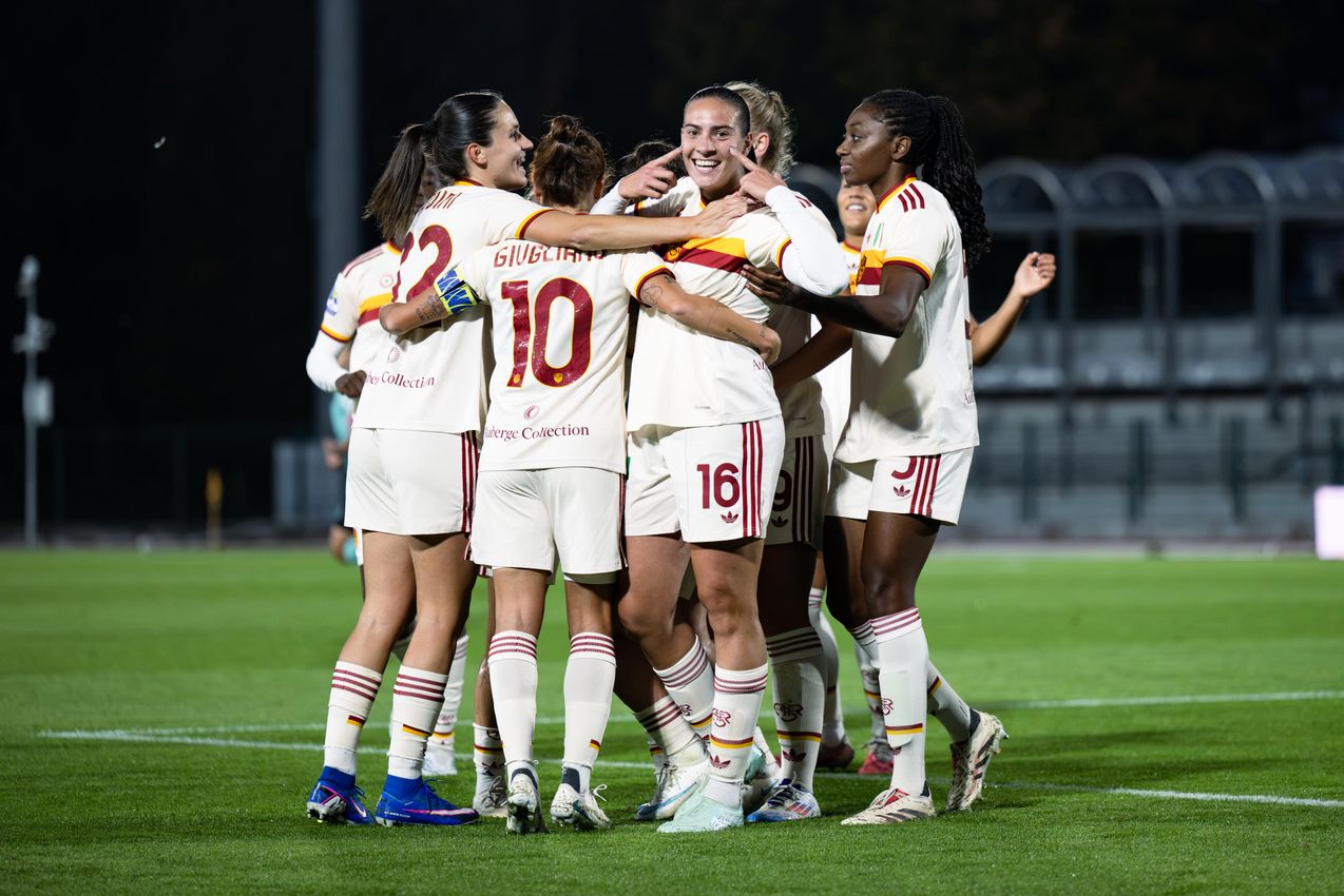 BIELLA, ITALY - OCTOBER 24: Alice Corelli Of AS Roma Women celebrates after scoring the third goal during the Serie A Women match between Juventus FC and AS Roma at tadio La Marmora-Pozzo on October 24, 2026 in Biella, Italy. (Photo by Diego Puletto - AS Roma/AS Roma via Getty Images)