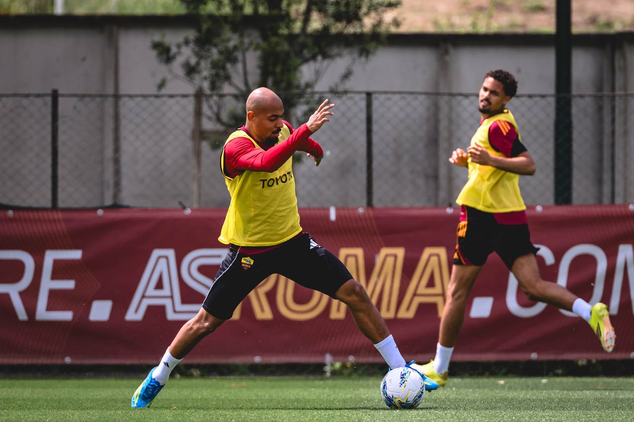 As Roma Gallery Image - Gallery: allenamento venerdì 14