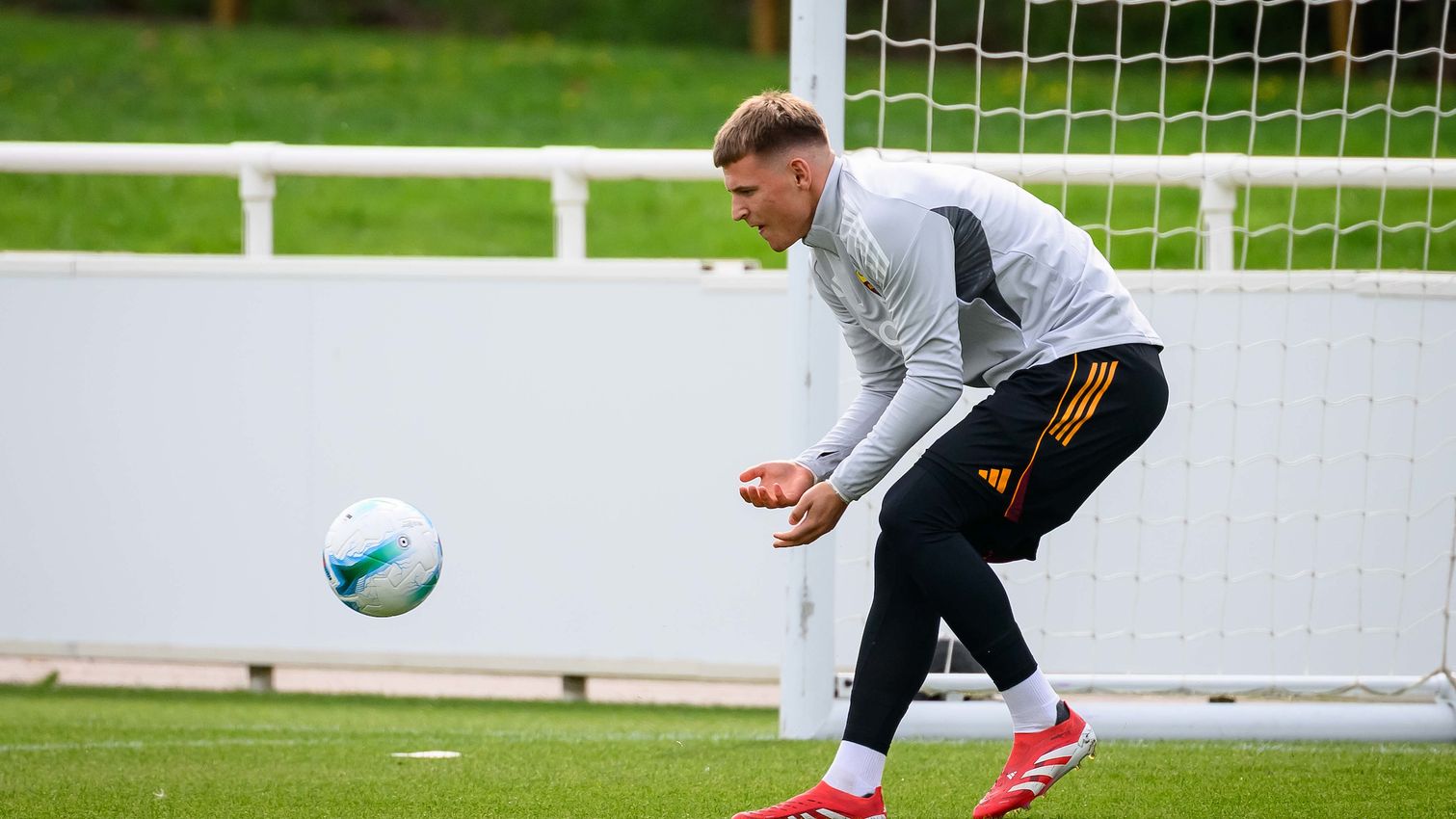 As Roma Gallery Image - Gallery Inghilterra primo giorno