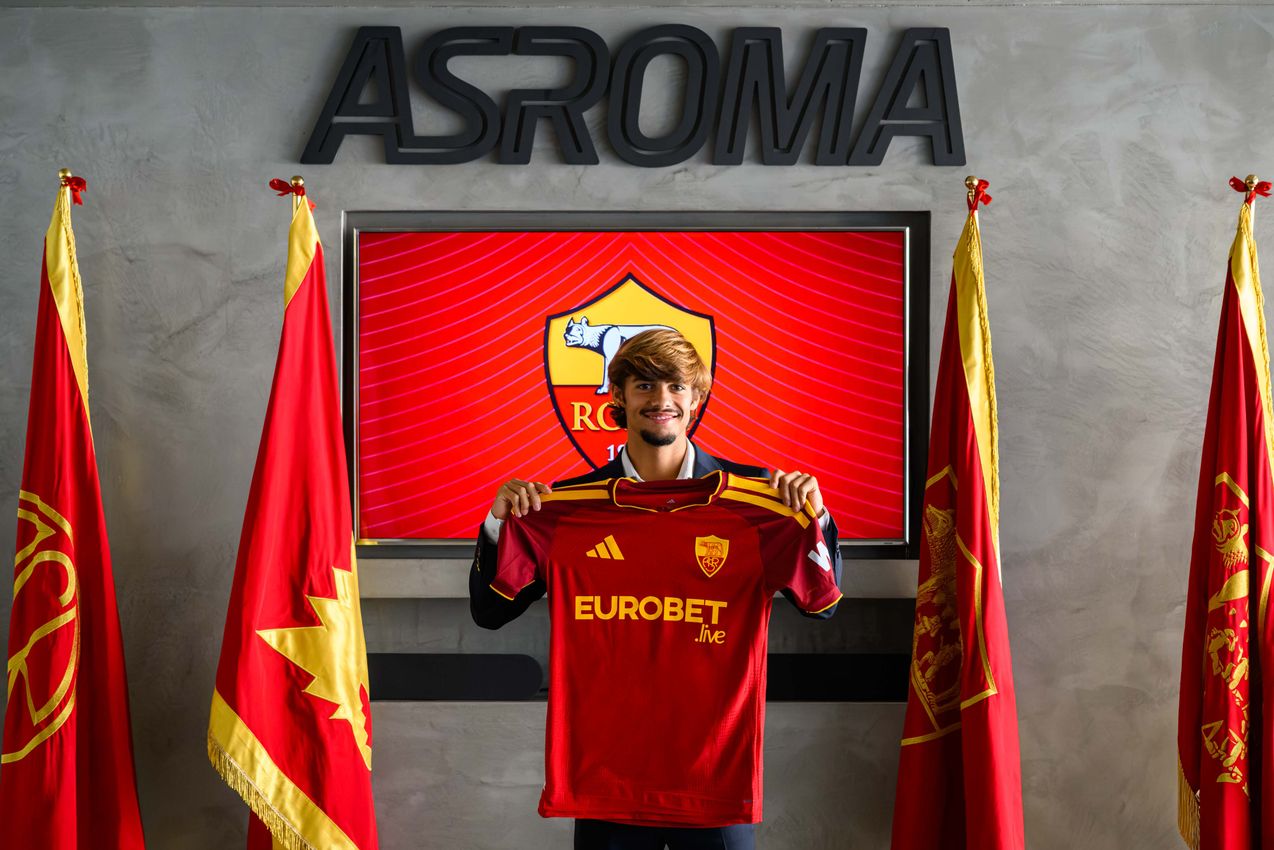 As Roma Gallery Image - Mora