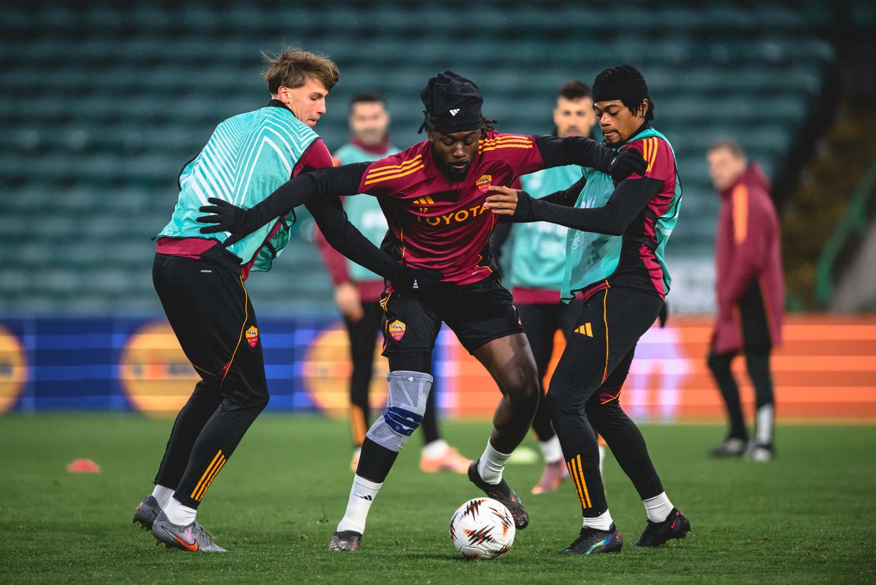 As Roma Gallery Image - Rifinitura: Celtic-Roma