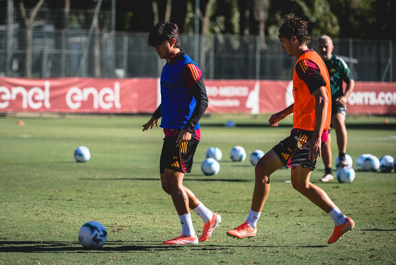 As Roma Gallery Image - Gallery: l'allenamento dell'8 ottobre