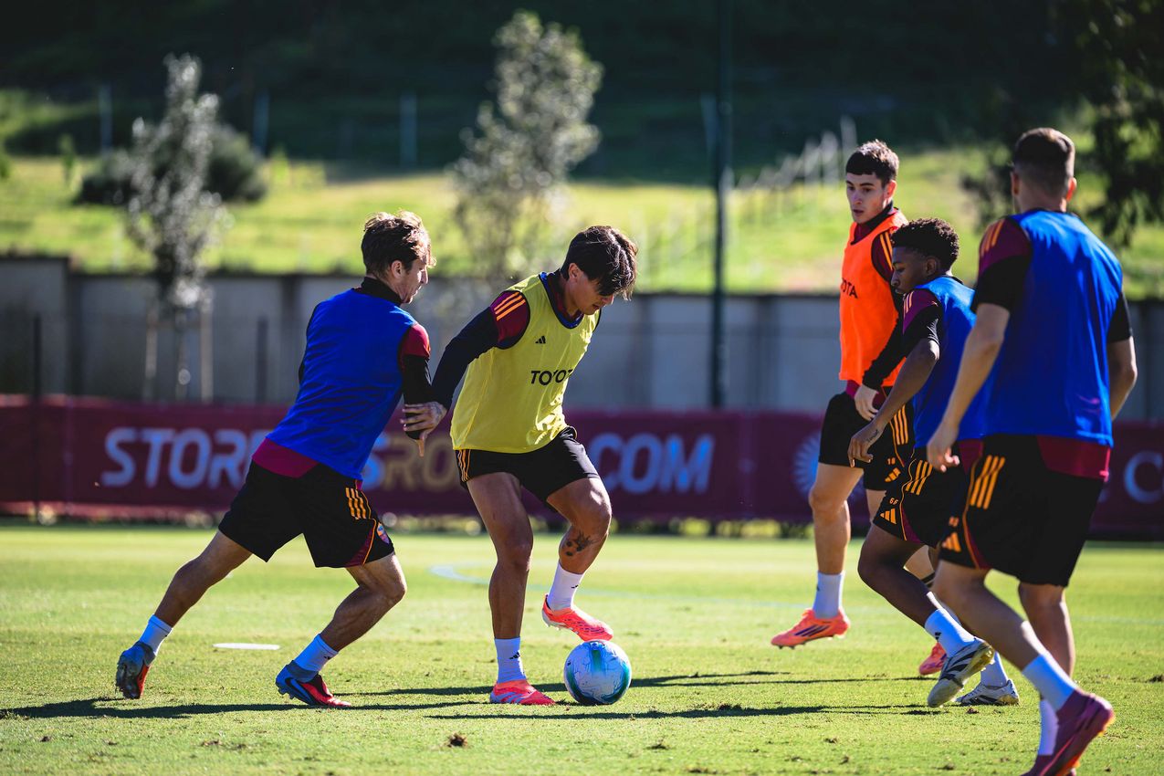 As Roma Gallery Image - Gallery: l'allenamento dell'8 ottobre