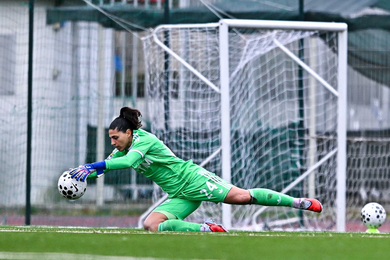 As Roma Gallery Image - Genoa-Roma