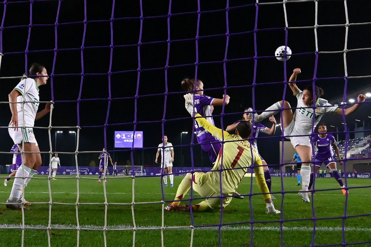 FLORENCE, ITALY - NOVEMBER 07: Olivie Lukasova of AS Roma during the Serie A Women match between ACF Fiorentina and AS Roma at Viola Park on November 07, 2025 in Florence, Italy. (Photo by AS Roma/AS Roma via Getty Images)