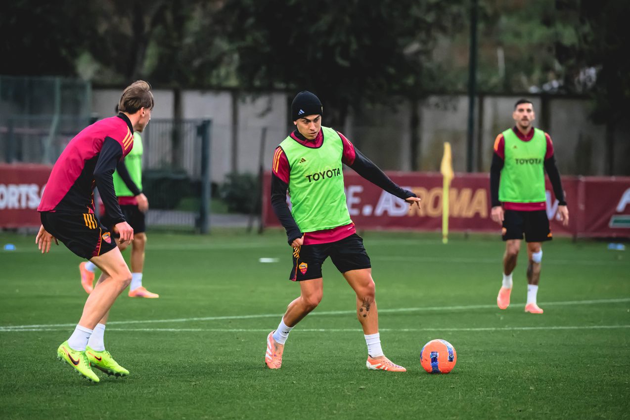 As Roma Gallery Image - Allenamento 23/12