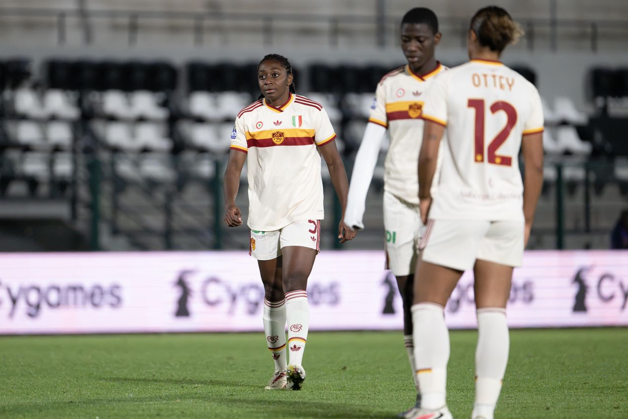 BIELLA, ITALY - OCTOBER 24: Of AS Roma Women during the Serie A Women match between Juventus FC and AS Roma at tadio La Marmora-Pozzo on October 24, 2026 in Biella, Italy. (Photo by Diego Puletto - AS Roma/AS Roma via Getty Images)
