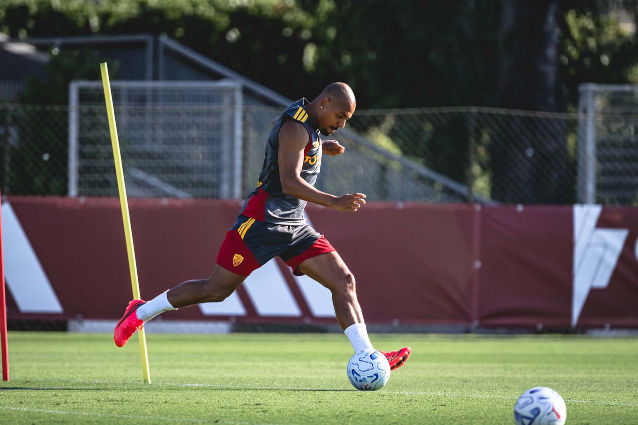 As Roma Gallery Image - Gallery: l'allenamento del venerdì