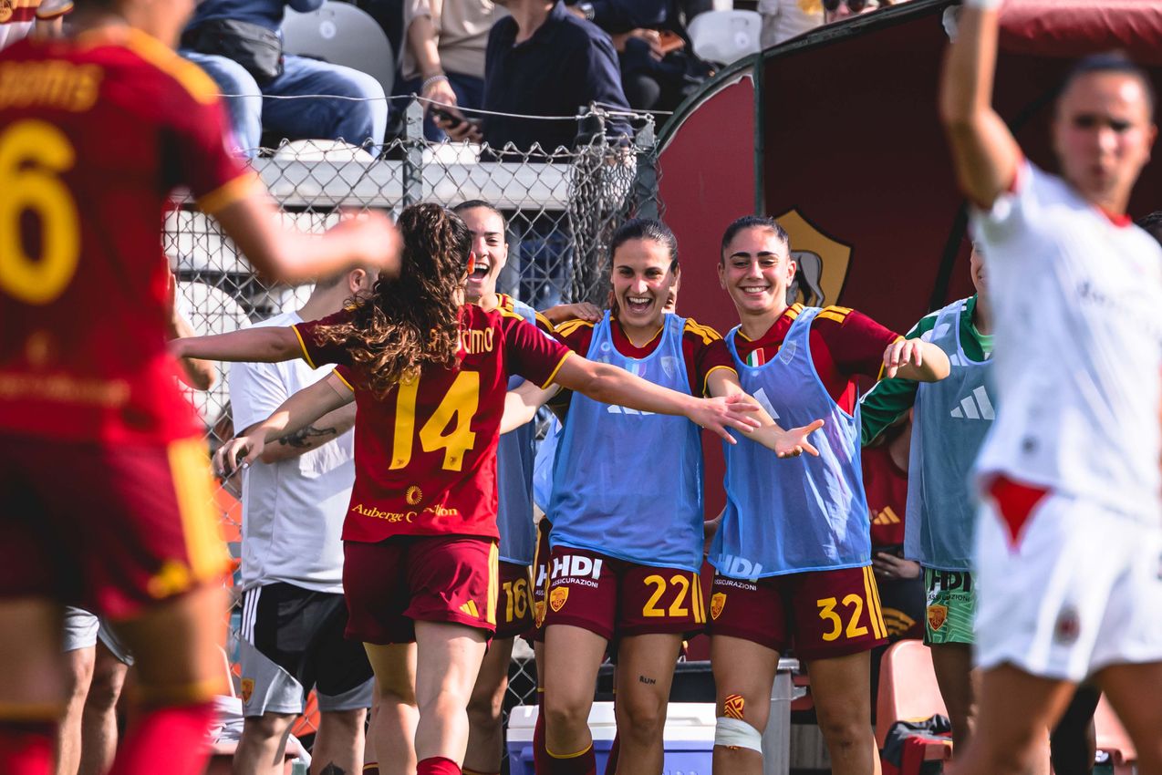 As Roma Gallery Image - Femminile