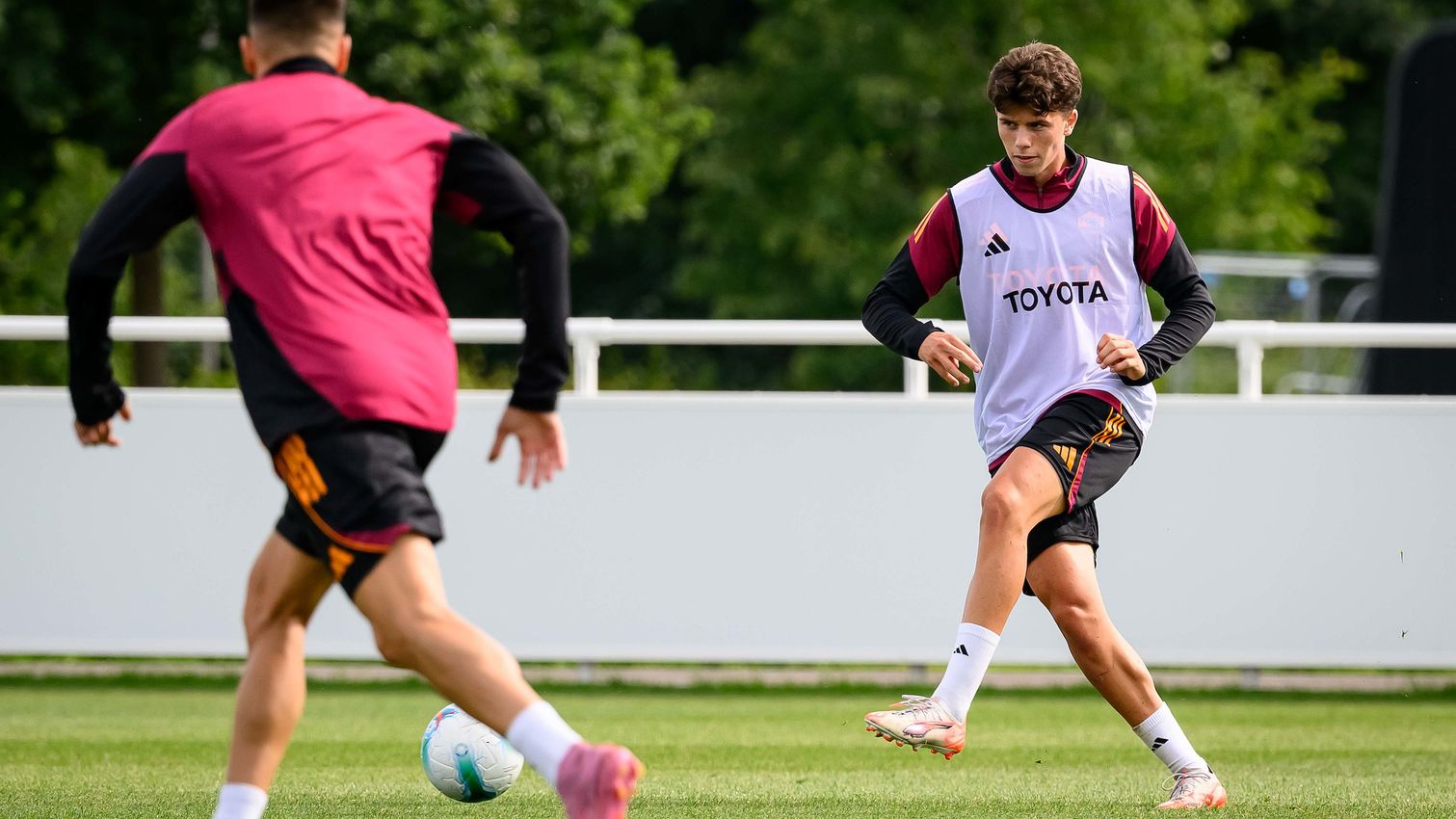 As Roma Gallery Image - Gallery Inghilterra primo giorno
