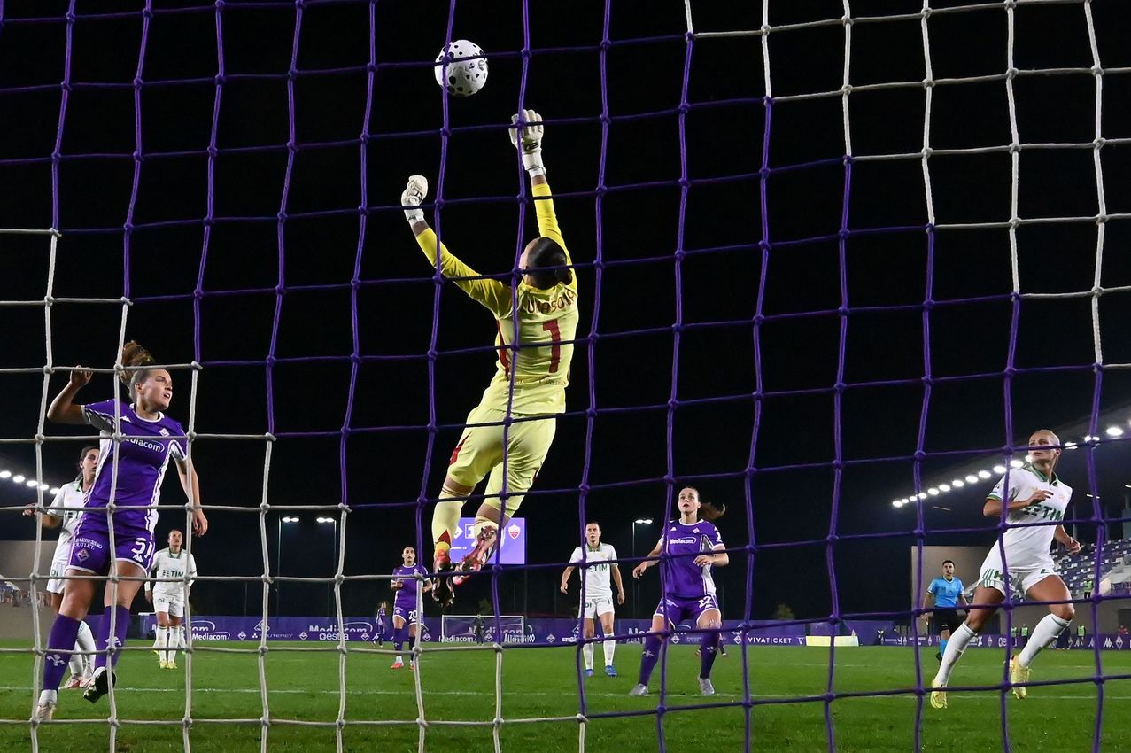 FLORENCE, ITALY - NOVEMBER 07: Olivie Lukasova of AS Roma during the Serie A Women match between ACF Fiorentina and AS Roma at Viola Park on November 07, 2025 in Florence, Italy. (Photo by AS Roma/AS Roma via Getty Images)