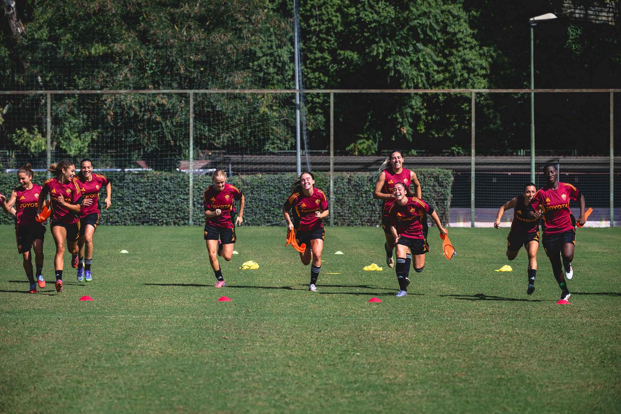 As Roma Gallery Image - gallery rifinitura Femminile