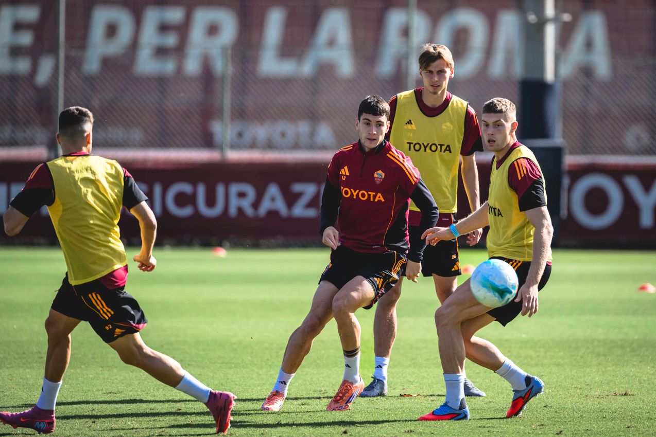 As Roma Gallery Image - Allenamento 27/10
